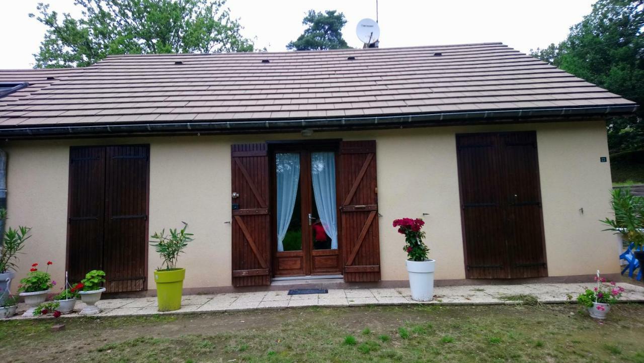 Maison Bord Du Lac Marcillac-la-Croisille エクステリア 写真
